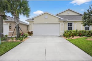 25201 E Lenox Cir, PUNTA GORDA