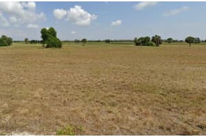 37 Willow Rd, PLACIDA