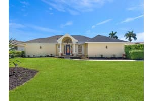 491 Cypress Way E, NAPLES