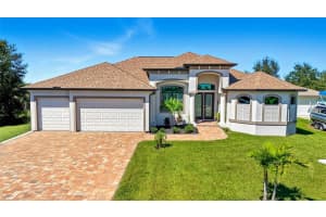 9533 Arnaz Cir, PORT CHARLOTTE