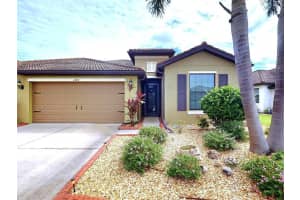 2444 Daisy Dr, NORTH PORT