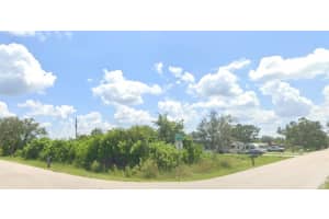 5384 N Wilson Dr, PUNTA GORDA