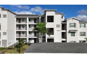 12240 Wellen Golf St #204, VENICE