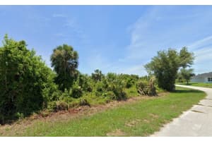 10038 Antrim St, PORT CHARLOTTE