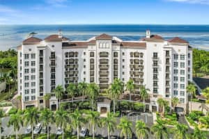 3329 Sunset Key Cir #203, PUNTA GORDA