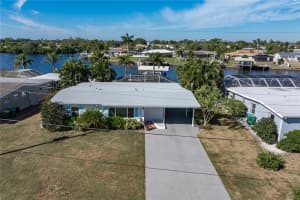 407 Dunn Dr, PORT CHARLOTTE