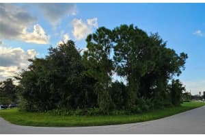 133 Valdiva St, PUNTA GORDA