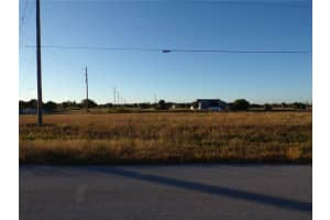 1 Blue Hen Dr, PLACIDA