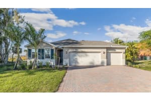 2064 New Castle Ln, PUNTA GORDA