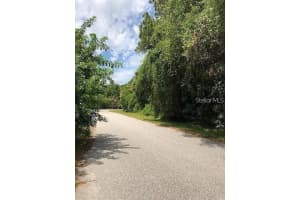 17030 17040 Clingman Ave. 82 Flaming Blvd Ave, PORT CHARLOTTE