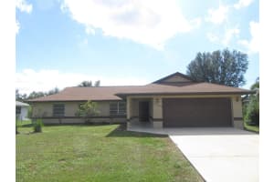 27289 Porto Nacional Dr, PUNTA GORDA