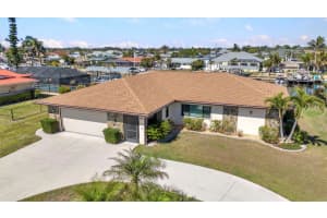 122 Colonial St Se, PORT CHARLOTTE