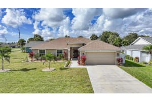 25393 Aysen Dr, PUNTA GORDA