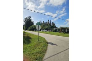 11344 5th Ave, PUNTA GORDA