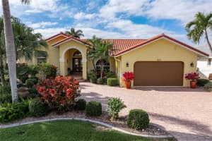 221 Di Vinci Dr, PUNTA GORDA