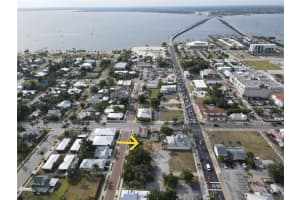 308 Goldstein St, PUNTA GORDA