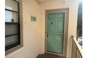 175 Kings Hwy #b8, PUNTA GORDA