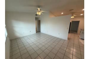 512 Dewhurst St, PORT CHARLOTTE