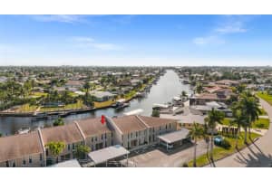 4803 Sw Santa Barbara Ct #8, CAPE CORAL