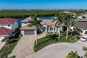 3813 San Lorenzo Dr, PUNTA GORDA