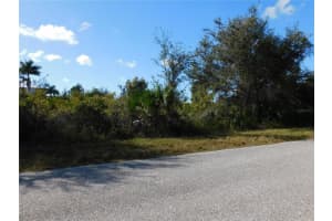 14009 Paris Ln, PORT CHARLOTTE