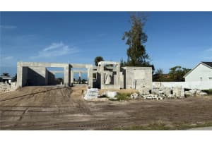 2310 Nw 35th Pl, CAPE CORAL 2310 Nw 35th Pl, CAPE CORAL