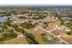 395 San Cristobal Ave, PUNTA GORDA