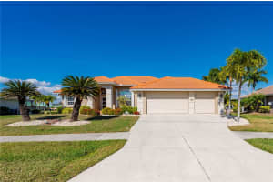1512 Suzi St, PUNTA GORDA