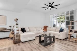 3825 Schoolhouse Rd E #5, FORT MYERS