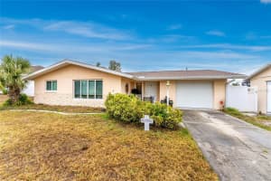 257 Reading St Nw, PORT CHARLOTTE