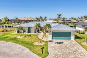 2280 Bayview Rd, PUNTA GORDA