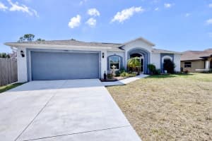 15105 Aldama Cir, PORT CHARLOTTE
