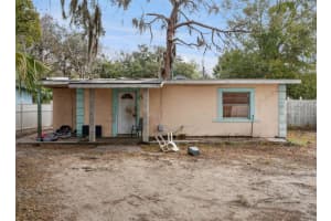 605 Danvers St, EUSTIS