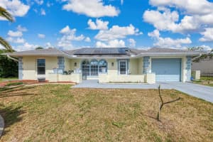 6282 Fabian Rd, NORTH PORT