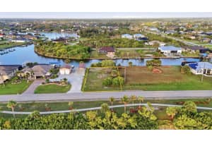 8869 St Paul Dr, PORT CHARLOTTE