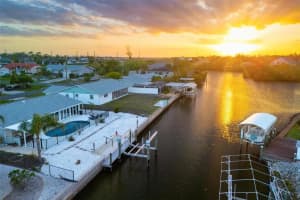 1014 Lee St, ENGLEWOOD