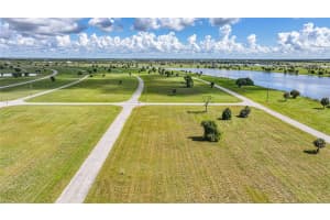 5 Willow Rd, PLACIDA