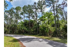 Greenley Rd, NORTH PORT Greenley Rd, NORTH PORT