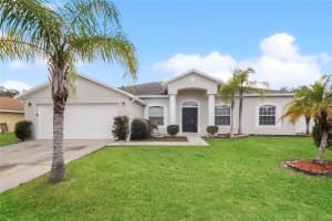 906 Mendoza Ln, KISSIMMEE