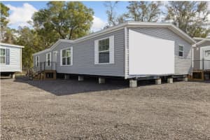 27760 Bermont Rd, PUNTA GORDA