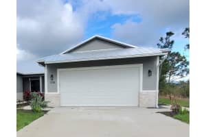 1038 San Cristobal Ave, PUNTA GORDA