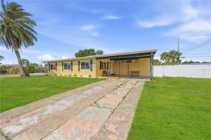 2409 Ednor St, PORT CHARLOTTE
