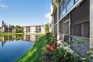2050 Oleander Blvd #6-105, FORT PIERCE