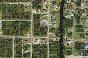 207 Eppinger Dr, PORT CHARLOTTE