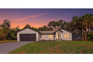 3813 Crittendon St, NORTH PORT