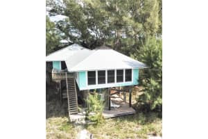 181 N Gulf Blvd #4, PLACIDA