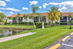 2275 S Mccall Rd #104, ENGLEWOOD