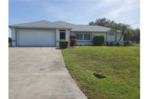 6460 Blueberry Dr, ENGLEWOOD