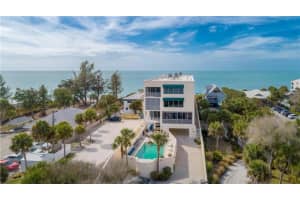 2590 N Beach Rd #5, ENGLEWOOD