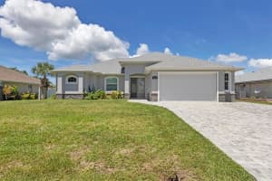 7403 Snow Dr, ENGLEWOOD